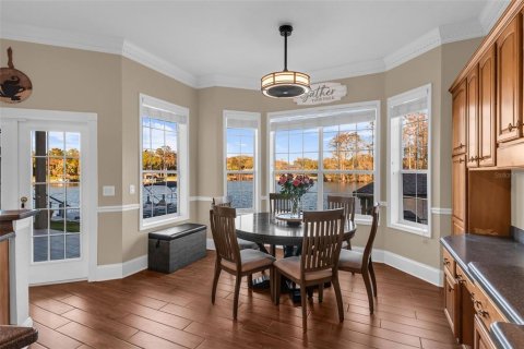 Casa en venta en Kissimmee, Florida, 6 dormitorios, 432.37 m2 № 2114200 - foto 18
