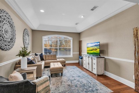 Casa en venta en Kissimmee, Florida, 6 dormitorios, 432.37 m2 № 2114200 - foto 4