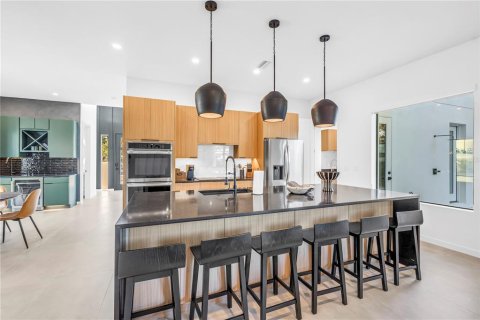 Villa ou maison à louer à Sarasota, Floride: 5 chambres, 314.57 m2 № 2096596 - photo 17