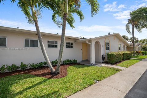 Condo in West Palm Beach, Florida, 1 bedroom  № 1926913 - photo 8