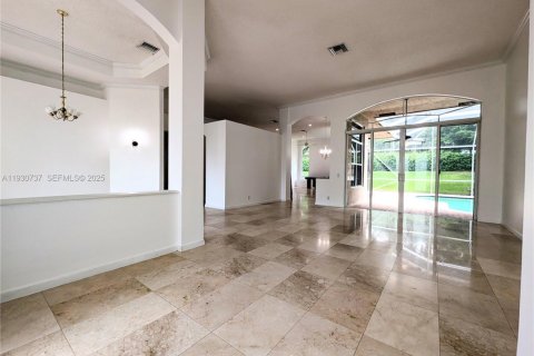 Casa en alquiler en Weston, Florida, 4 dormitorios, 257.99 m2 № 1993503 - foto 3