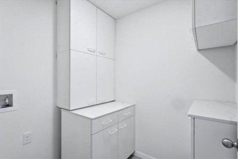 Villa ou maison à vendre à Bradenton, Floride: 4 chambres, 208.84 m2 № 2219603 - photo 28