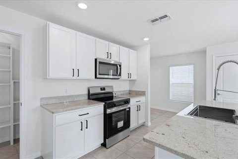 Villa ou maison à vendre à Bradenton, Floride: 4 chambres, 208.84 m2 № 2219603 - photo 9
