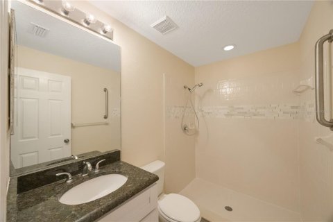 House in Tampa, Florida 5 bedrooms, 282.79 sq.m. № 1558154 - photo 27