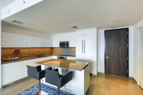 Copropriété à louer à Miami, Floride: 1 chambre, 90.67 m2 № 1946366 - photo 3