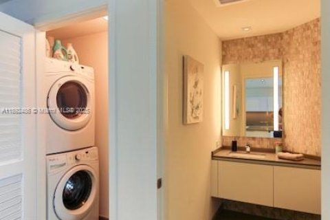 Copropriété à louer à Miami, Floride: 1 chambre, 90.67 m2 № 1946366 - photo 6