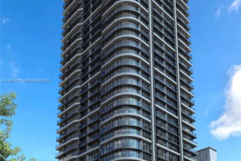 Condominio en venta en Miami, Florida, 1 dormitorio № 2153132 - foto 1
