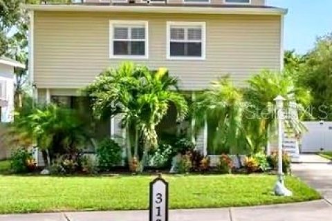 House in Palm Harbor, Florida 3 bedrooms, 161.28 sq.m. № 2123723 - photo 3