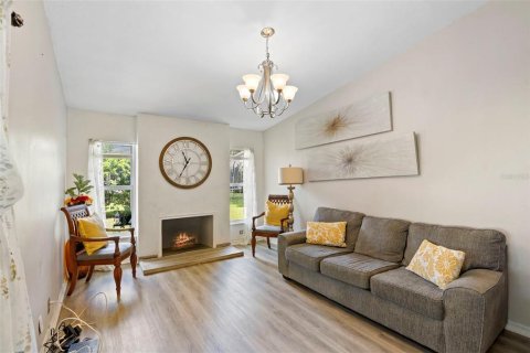House in Kissimmee, Florida 4 bedrooms, 133.31 sq.m. № 1904938 - photo 30