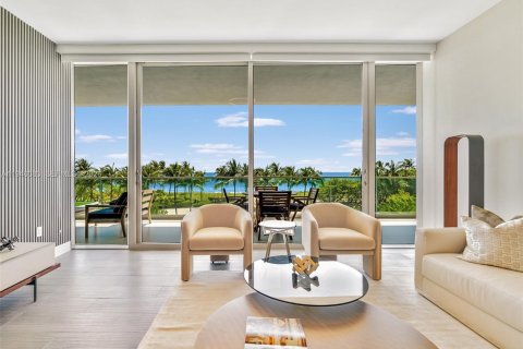 Condominio en venta en Bal Harbour, Florida, 3 dormitorios, 197.88 m2 № 2002431 - foto 3