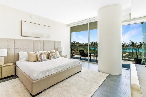 Condominio en venta en Bal Harbour, Florida, 3 dormitorios, 197.88 m2 № 2002431 - foto 30