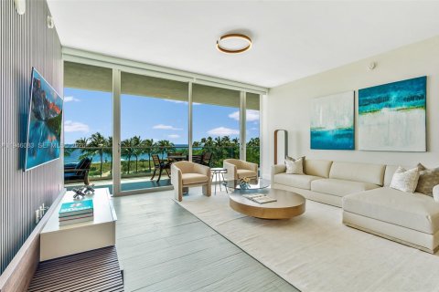 Condominio en venta en Bal Harbour, Florida, 3 dormitorios, 197.88 m2 № 2002431 - foto 13