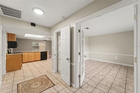 Villa ou maison à vendre à Spring Hill, Floride: 3 chambres, 139.82 m2 № 2342016 - photo 6