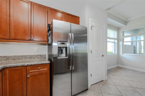 Condo in Punta Gorda, Florida, 3 bedrooms  № 2403579 - photo 7