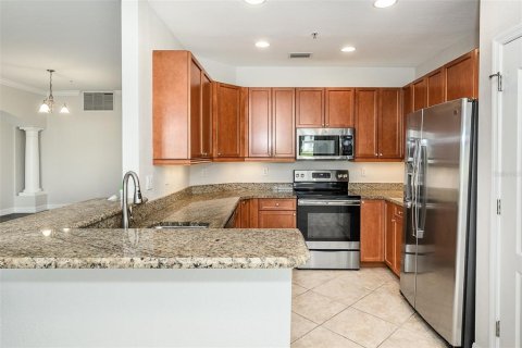 Condo in Punta Gorda, Florida, 3 bedrooms  № 2403579 - photo 11