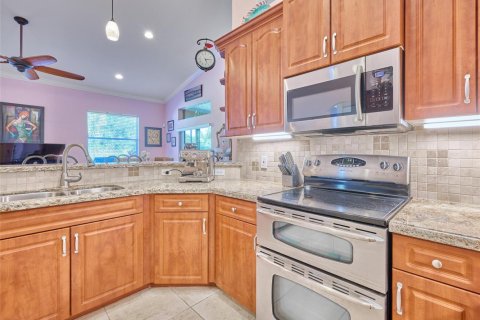 Villa ou maison à vendre à Port St. Lucie, Floride: 4 chambres, 233 m2 № 2083119 - photo 25