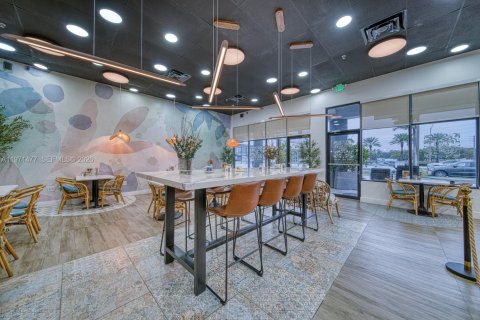 Immobilier commercial à vendre à North Miami Beach, Floride № 2032459 - photo 5