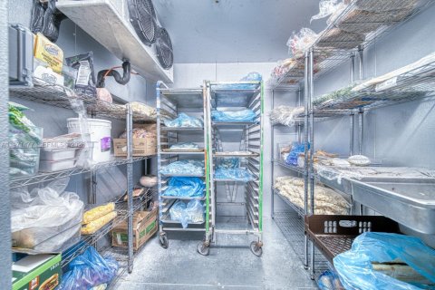 Immobilier commercial à vendre à North Miami Beach, Floride № 2032459 - photo 20