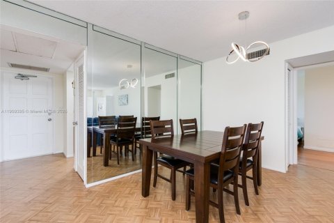 Снять в аренду кондоминиум в Помпано-Бич, Флорида 2 спальни, 102.19м2, № 1965012 - фото 8