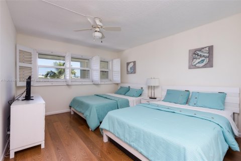 Снять в аренду кондоминиум в Помпано-Бич, Флорида 2 спальни, 102.19м2, № 1965012 - фото 15