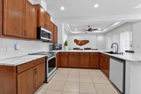 House in Westlake, Florida 4 bedrooms, 257.34 sq.m. № 2175601 - photo 15
