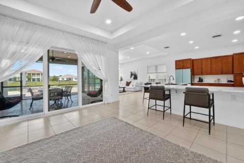 House in Westlake, Florida 4 bedrooms, 257.34 sq.m. № 2175601 - photo 13