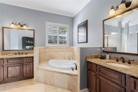 Villa ou maison à vendre à Orlando, Floride: 5 chambres, 299.05 m2 № 2094258 - photo 14