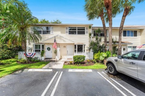 Touwnhouse à Pompano Beach, Floride 2 chambres, 94.57 m2 № 2288938