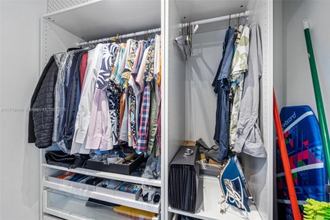 Купить кондоминиум в Майами, Флорида 2 спальни, 95.78м2, № 2022789 - фото 11