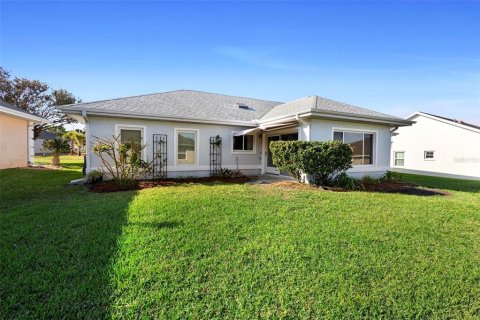 House in Summerfield, Florida 2 bedrooms, 135.92 sq.m. № 1725727 - photo 30