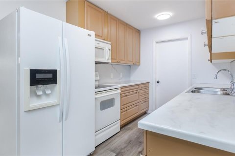 Casa en venta en Cape Coral, Florida, 3 dormitorios, 99.59 m2 № 1902153 - foto 9