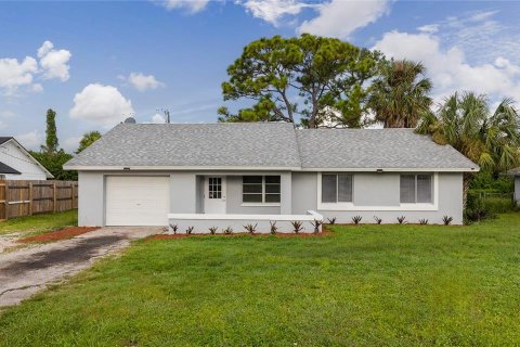 Casa en venta en Cape Coral, Florida, 3 dormitorios, 99.59 m2 № 1902153 - foto 2