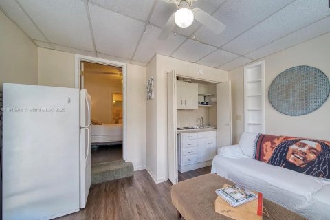 Casa en alquiler en Panama City, Florida, 4 dormitorios № 1971718 - foto 10