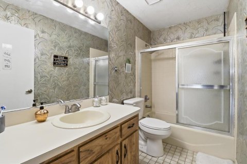 House in Ocala, Florida 3 bedrooms, 167.78 sq.m. № 2323114 - photo 11