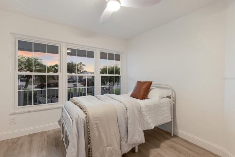 House in Bradenton, Florida 3 bedrooms, 163.51 sq.m. № 1750016 - photo 28