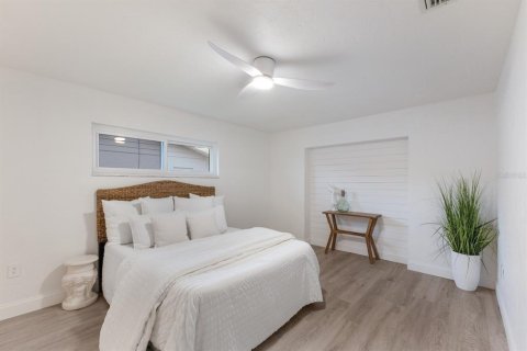 House in Bradenton, Florida 3 bedrooms, 163.51 sq.m. № 1750016 - photo 22