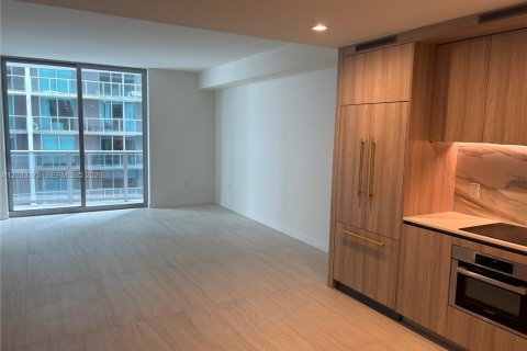 Copropriété à louer à Miami, Floride: 1 chambre, 80.08 m2 № 2154549 - photo 3