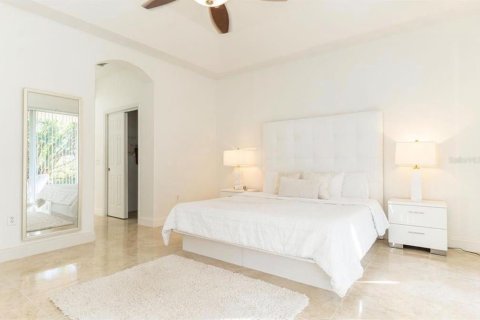 Casa en venta en Kissimmee, Florida, 3 dormitorios, 189.43 m2 № 2139151 - foto 10