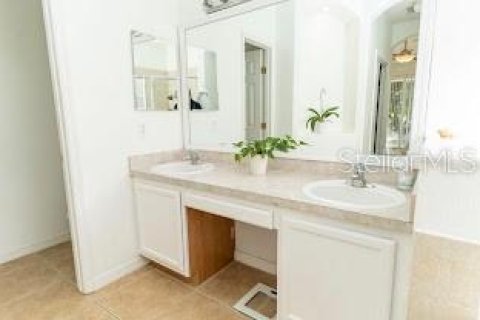 Casa en venta en Kissimmee, Florida, 3 dormitorios, 189.43 m2 № 2139151 - foto 11
