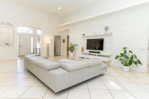 Casa en venta en Kissimmee, Florida, 3 dormitorios, 189.43 m2 № 2139151 - foto 3