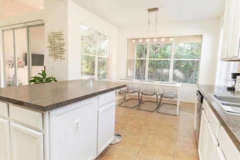 Casa en venta en Kissimmee, Florida, 3 dormitorios, 189.43 m2 № 2139151 - foto 9