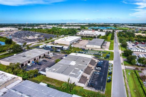 Commercial property in Orlando, Florida 546.73 sq.m. № 2203547 - photo 28