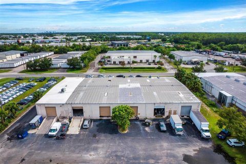 Commercial property in Orlando, Florida 546.73 sq.m. № 2203547 - photo 29