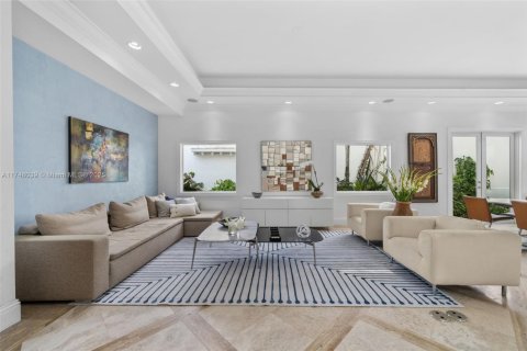 Купить виллу или дом в Ки-Бискейн, Флорида 1 комната, 372.26м2, № 1940308 - фото 5