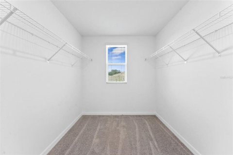 Villa ou maison à louer à Zephyrhills, Floride: 4 chambres, 214.14 m2 № 2404884 - photo 26