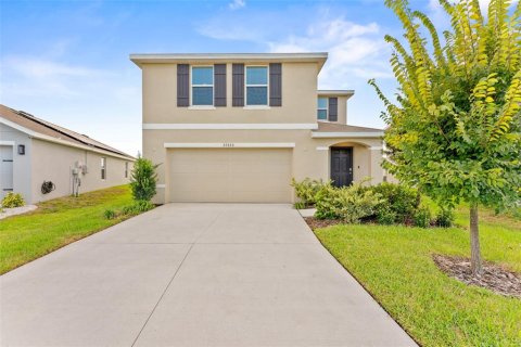 Villa ou maison à louer à Zephyrhills, Floride: 4 chambres, 214.14 m2 № 2404884 - photo 14