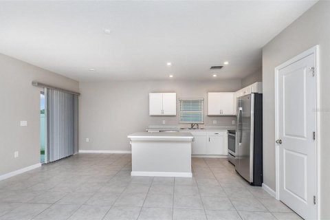 Casa en venta en Winter Haven, Florida, 3 dormitorios, 121.89 m2 № 1902054 - foto 3