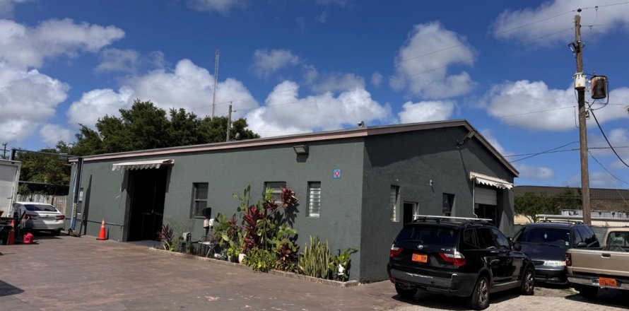 Propiedad comercial en Fort Lauderdale, Florida № 2147157