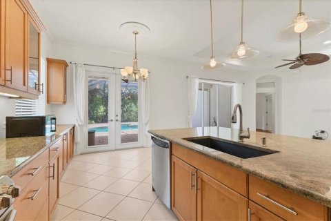 Villa ou maison à louer à Lakewood Ranch, Floride: 3 chambres, 200.95 m2 № 1775592 - photo 13