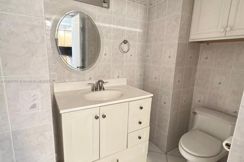 Copropriété à louer à Aventura, Floride: 1 chambre, 93.37 m2 № 1966221 - photo 15